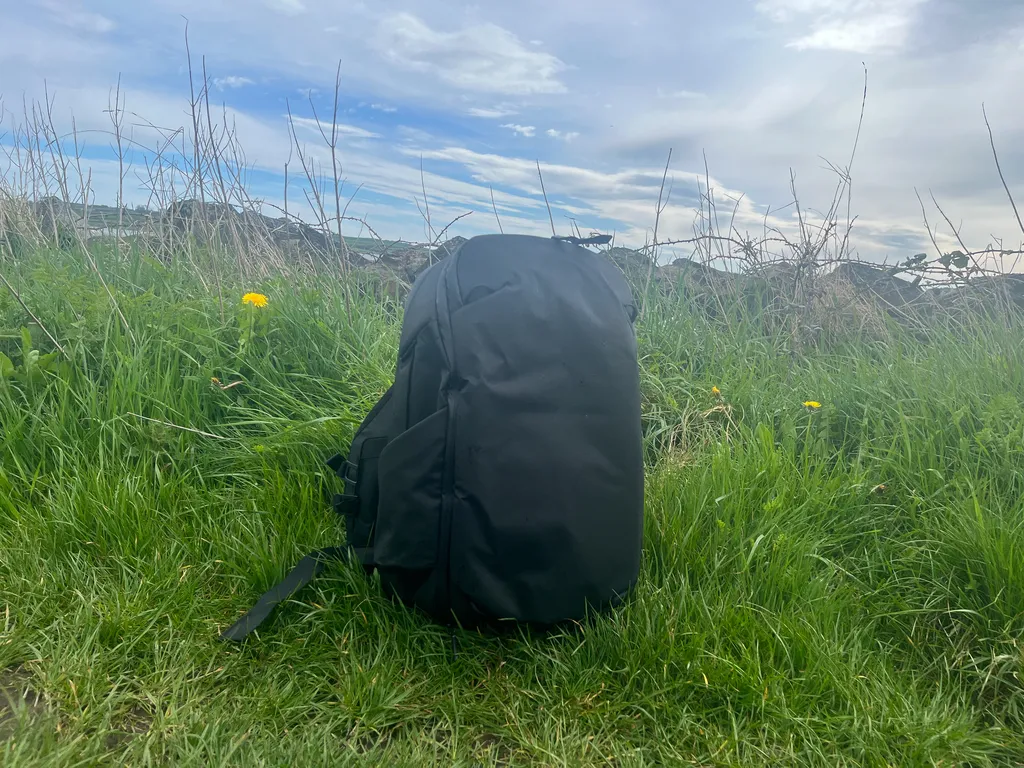 2024 Peak Design 30L Travel Backpack Review [Unbiased]